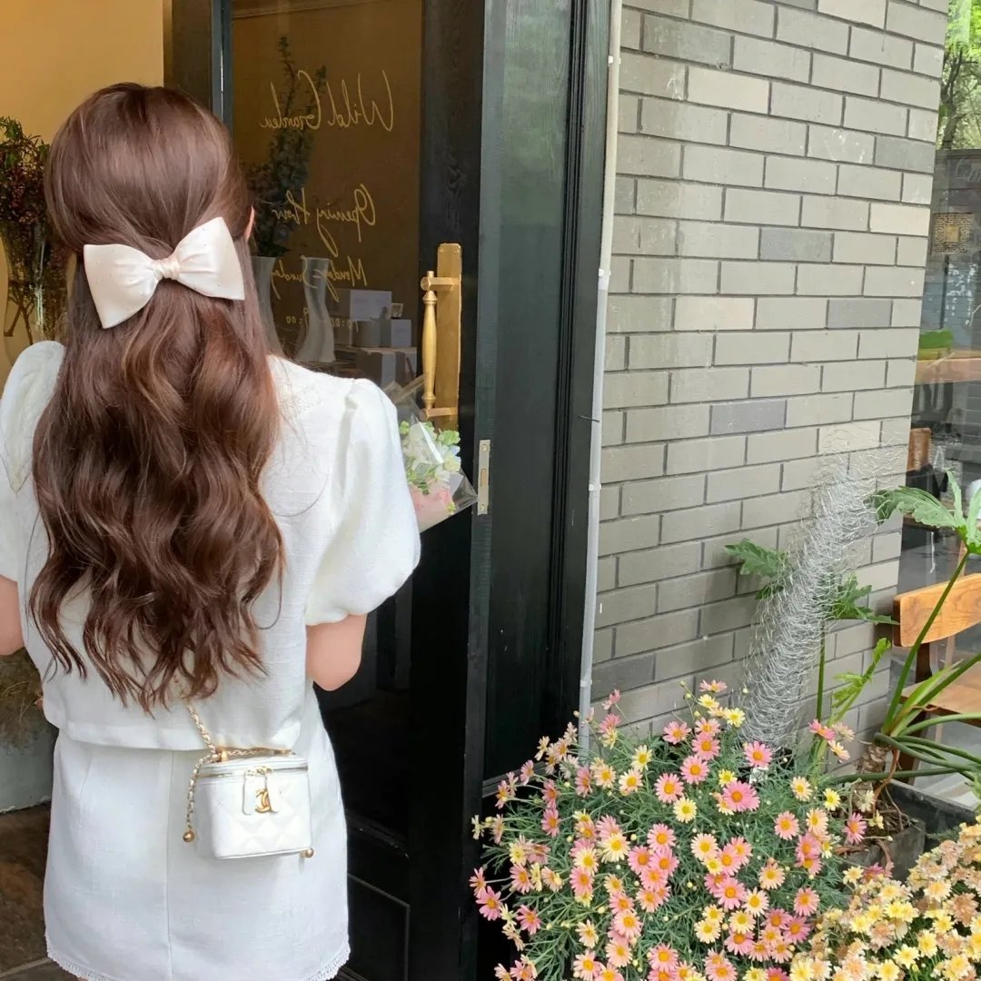 住我对面的小哥哥